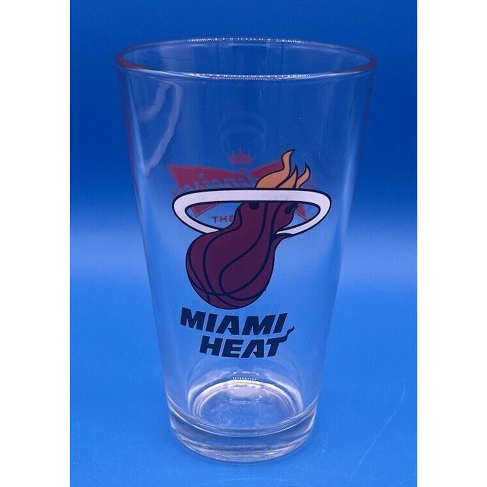 Miami Heat-Budweiser Draught-Mancave-Fan Collectible 12 Oz. Bar Glass *Pre-Owned